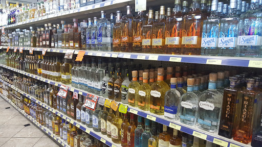 Liquor Store «Hill Town Liquor», reviews and photos, 3610 W Jefferson Blvd #200, Dallas, TX 75211, USA