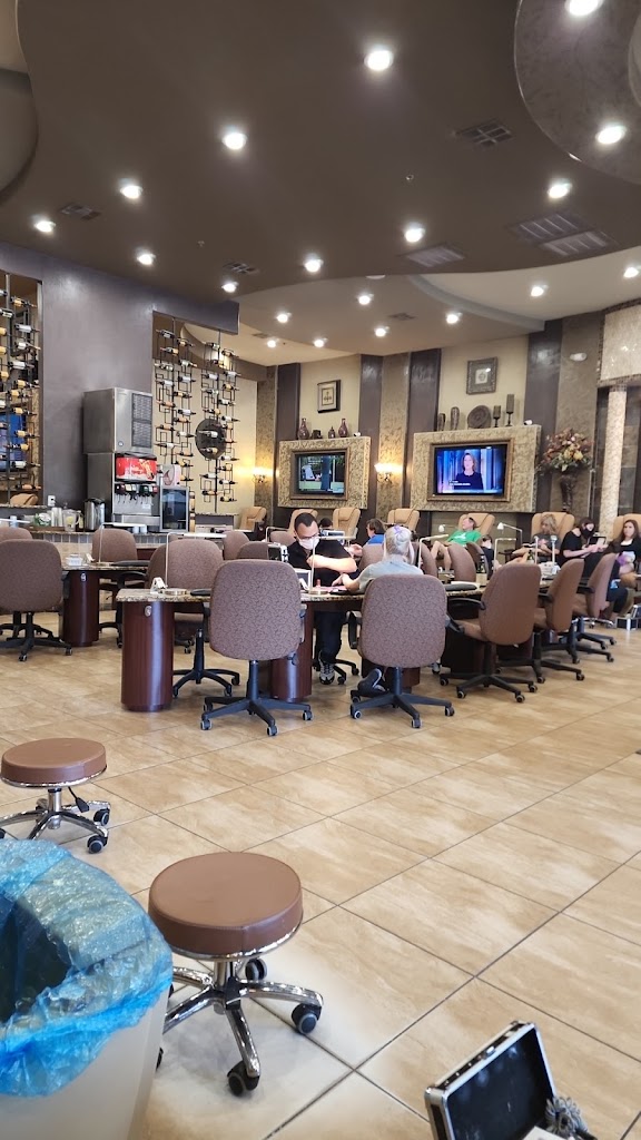 Resort Nails & Spa 76028
