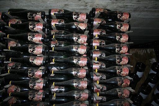 Wine Bar «Memorial Wine Cellar», reviews and photos, 7951 Katy Fwy, Houston, TX 77024, USA