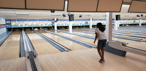 Shopping Mall «White Oak Shopping Center», reviews and photos, 11200 New Hampshire Ave, Silver Spring, MD 20904, USA