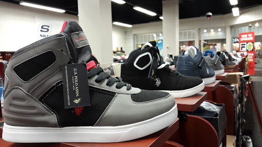 Shoe Store «Shoe Dept. Encore», reviews and photos, 14200 E Alameda Ave #2032c, Aurora, CO 80012, USA