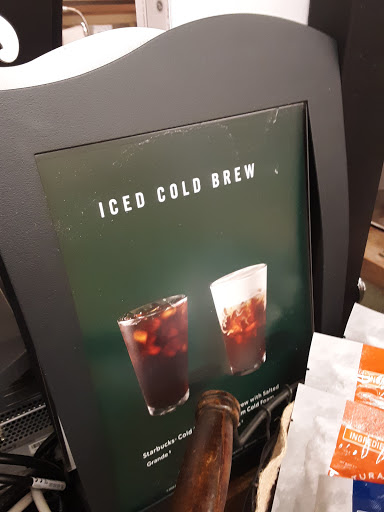 Coffee Shop «Safeway Starbucks», reviews and photos, 411 Three Rivers Dr, Kelso, WA 98626, USA