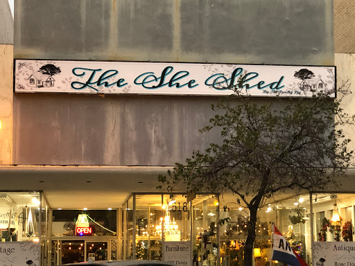 The She Shed by The Peachy Pig