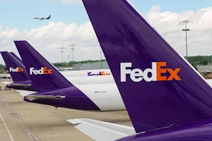 FedEx Ship Centre image
