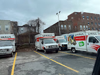 U-Haul Moving & Storage at Bronx Park - Photo 4 - Car repair in Bronx, NY, Bronx