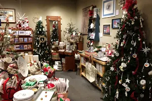 Leanin' Tree Gift Shop image