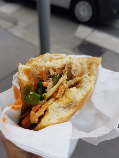 NT BÁNH MÌ