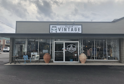 Picked Vintage – Artisans and Eclectic Finds