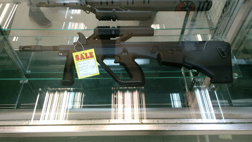 Gun Shop «Specialty Sports & Supply», reviews and photos, 4285 E Fountain Blvd, Colorado Springs, CO 80916, USA