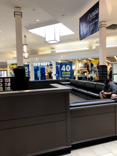 Clothing Store «Old Navy», reviews and photos, 1635 River Valley Cir S, Lancaster, OH 43130, USA