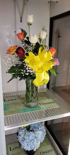 Florist «International Florist Gift Shop & Fruit Baskets Inc.», reviews and photos, 283-87 Lafayette St, Newark, NJ 07105, USA