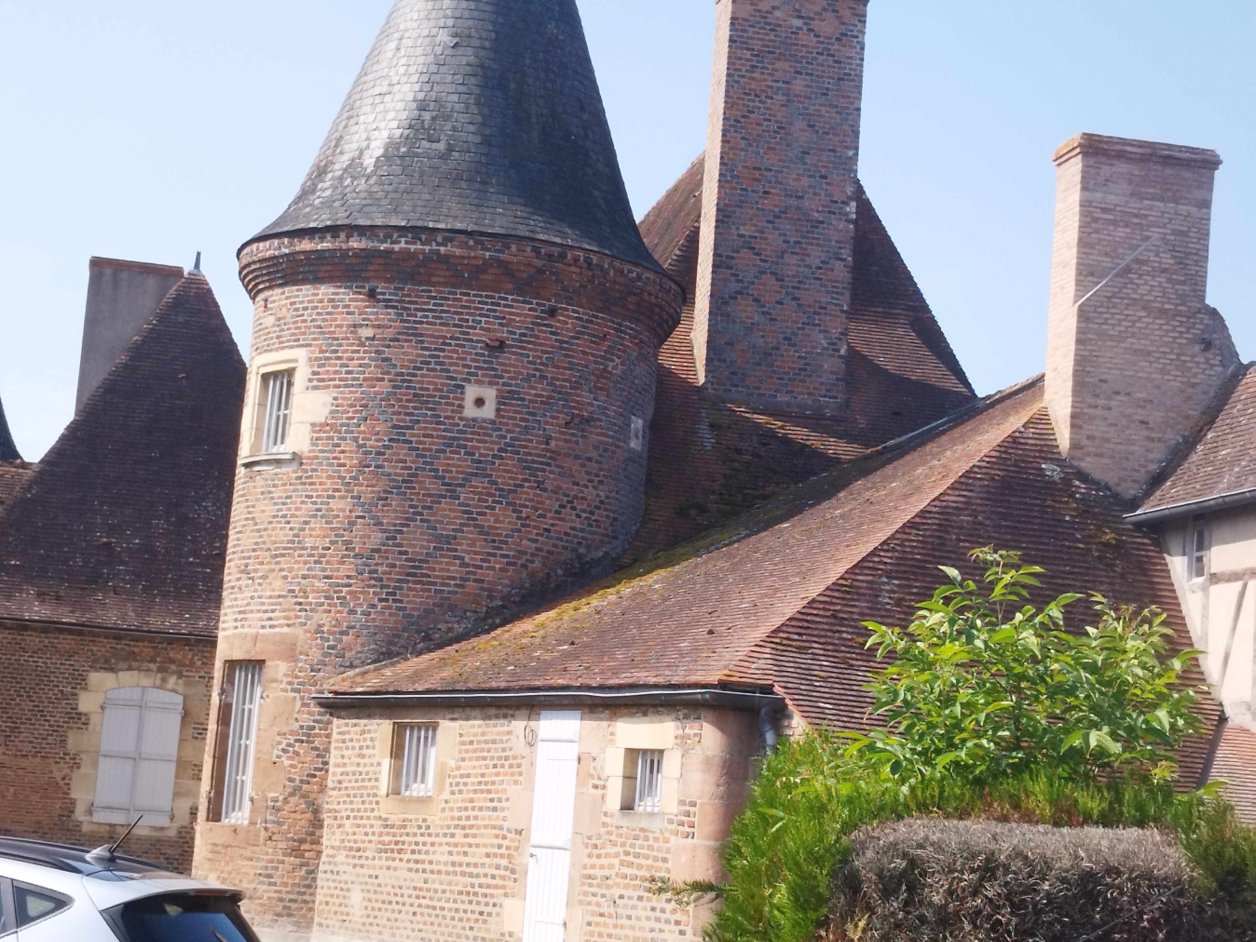 Photo n° 3 de l'avis de Salomon.a fait le 04/06/2023 à 15:28