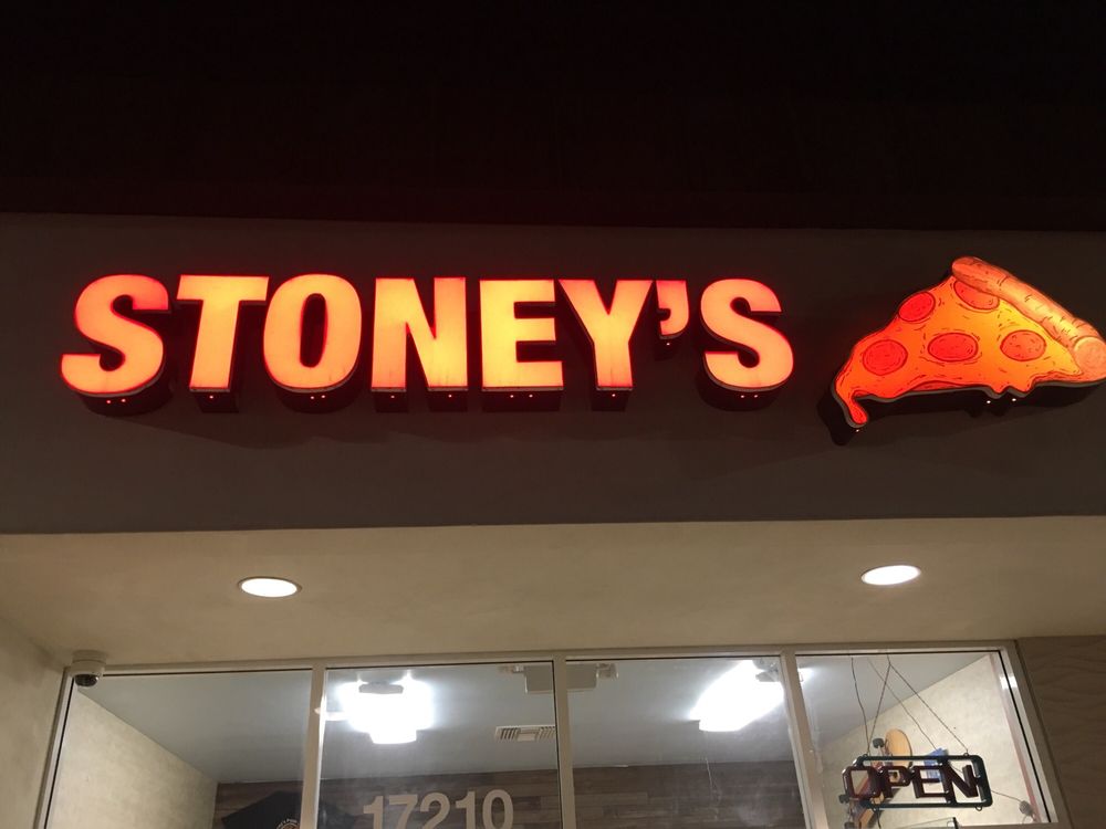 Stoney's Pizza 92649