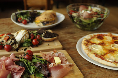 Au Coin de Table - Restaurant Pizza Lyon 7 à Lyon