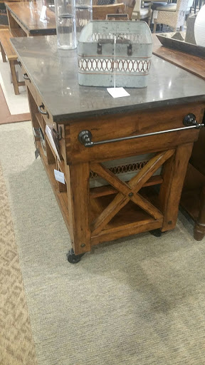 Furniture Store «Havertys Furniture», reviews and photos, 201 S Point Blvd, McDonough, GA 30253, USA