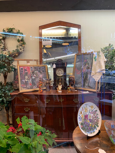 Thrift Store «Twice As Nice-Pottstown», reviews and photos, 233 E High St, Pottstown, PA 19464, USA