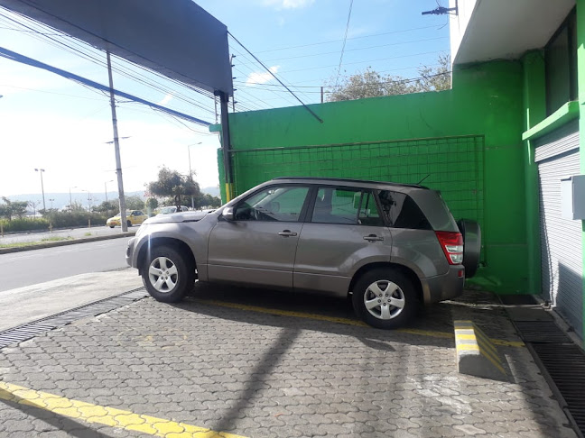 Comentarios y opiniones de Alquiler de autos Quito - Aquiler de autos Ecuador- Rent a Car - Car hire -Fast Car