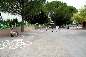 École Mario Roustan