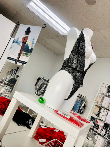 Lingerie Store «Katz Stores - West Road», reviews and photos, 9820 North Fwy B, Houston, TX 77037, USA