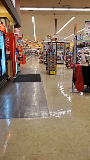 Shopping Mall «Sunset Shopping Center», reviews and photos, 5270 SW Philomath Blvd, Corvallis, OR 97333, USA