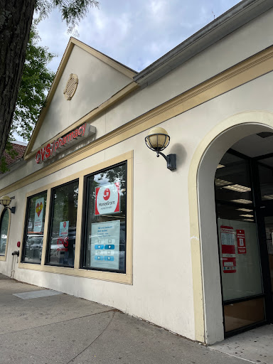 CVS, 99 Greenwich Ave, Greenwich, CT 06830, USA, 