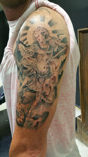 Tattoo Shop «Studio 77 Tattoos», reviews and photos, 5104 38th St, Indianapolis, IN 46254, USA