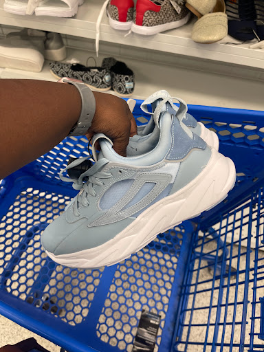 Clothing Store «Ross Dress for Less», reviews and photos, 550 John Ross Pkwy, Rock Hill, SC 29730, USA