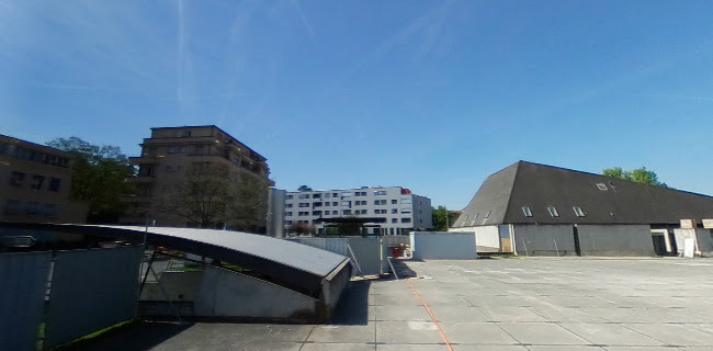 Rezensionen über Parking centre communal in Genf - Parkhaus