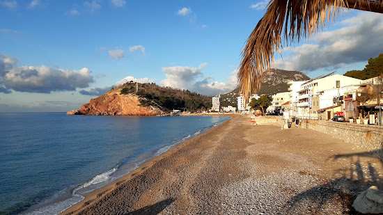 Sutomore Beach