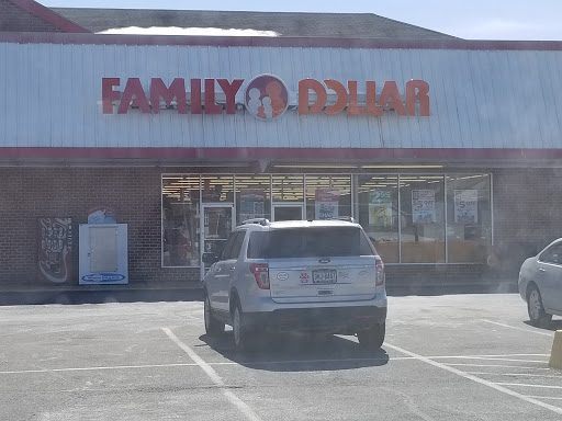 Dollar Store «FAMILY DOLLAR», reviews and photos, 410 W King St, Littlestown, PA 17340, USA