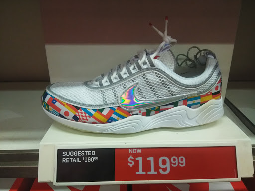Sporting Goods Store «Nike Factory Store», reviews and photos, 4600 Shelbyville Rd #615, Louisville, KY 40207, USA