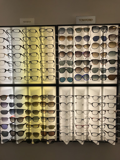 Eye Care Center «Haute Optique», reviews and photos, 129 W Townline Rd, Vernon Hills, IL 60061, USA