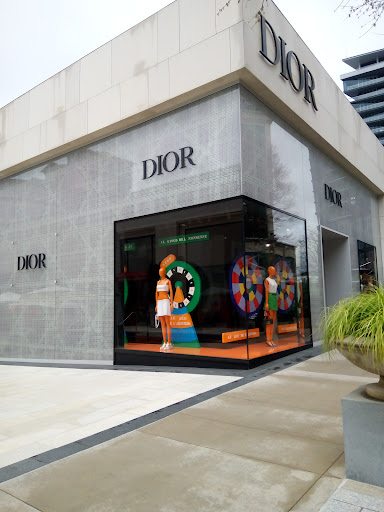 Shopping Mall «The Shops Buckhead Atlanta», reviews and photos, 3035 Peachtree Rd NW b100, Atlanta, GA 30305, USA