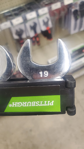 Hardware Store «Harbor Freight Tools», reviews and photos, 995 E Los Angeles Ave, Simi Valley, CA 93065, USA