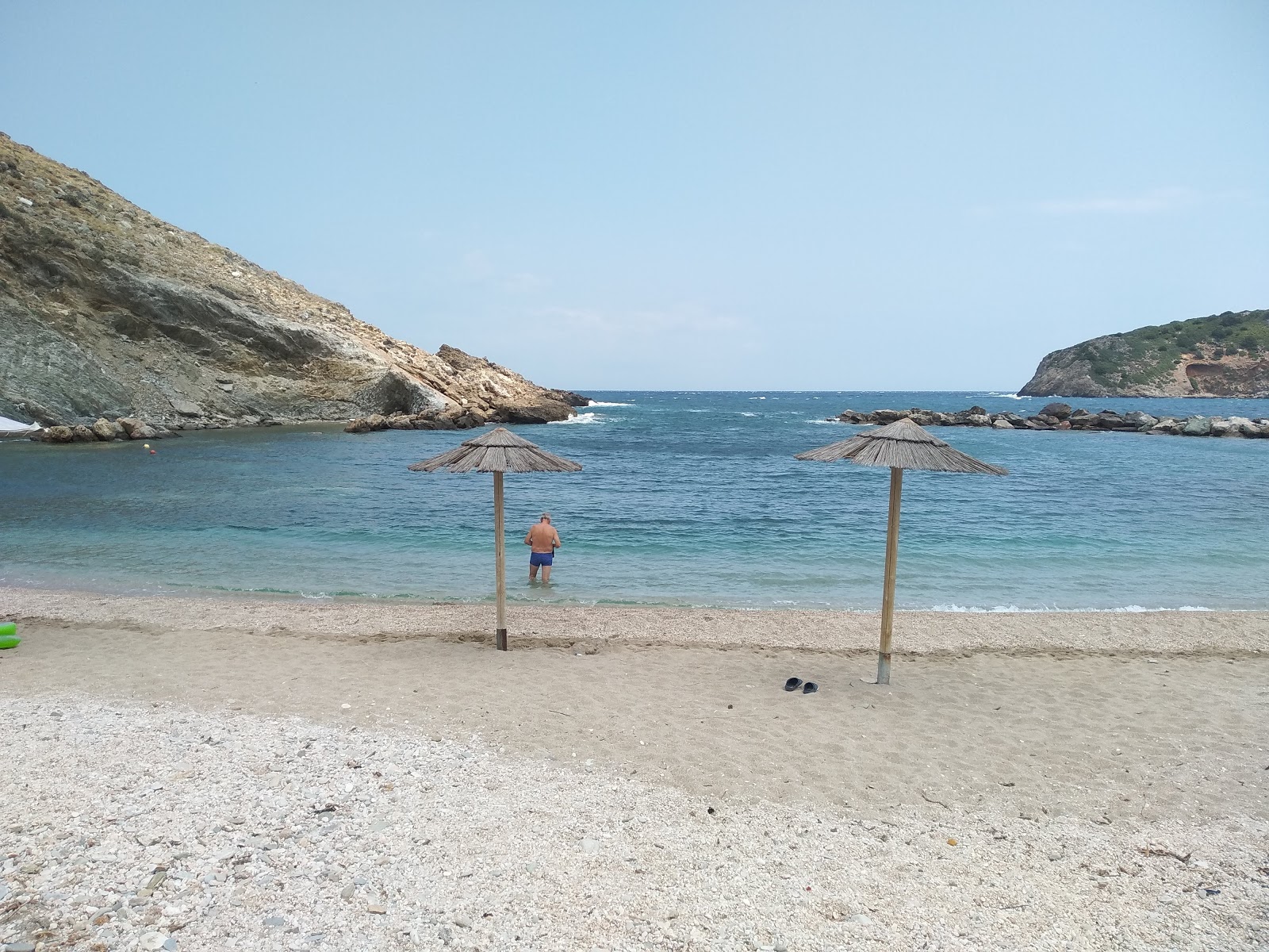 Photo of Zarakes beach amenities area