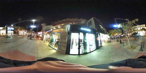 Cosmetics Store «MAC», reviews and photos, 1451-B 3rd Street Promenade, Santa Monica, CA 90401, USA