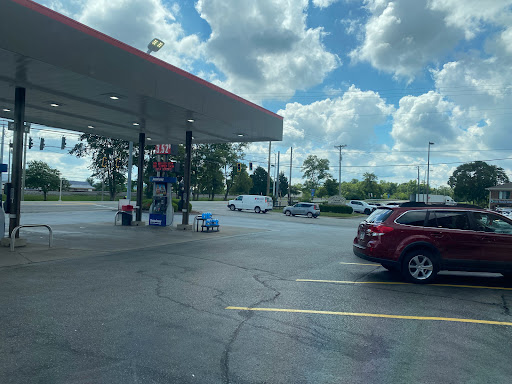 Gas Station «Thorntons», reviews and photos, 4731 KY-146, Buckner, KY 40010, USA
