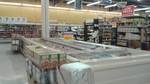 Grocery Store «H-E-B Grocery», reviews and photos, 2424 N 16th St, Orange, TX 77630, USA