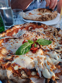 Pizza du Restaurant italien La Bella Vita à Saint-Gilles-Croix-de-Vie - n°7