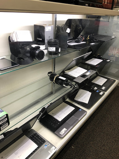 Pawn Shop «Buy Sell Trade It All», reviews and photos, 5725 Stockton Blvd, Sacramento, CA 95824, USA