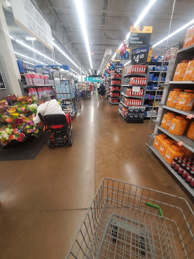 Supermarket «Walmart Neighborhood Market», reviews and photos, 9131 College Pkwy #101, Fort Myers, FL 33919, USA