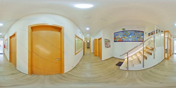 Colegio Maravillas - Language School