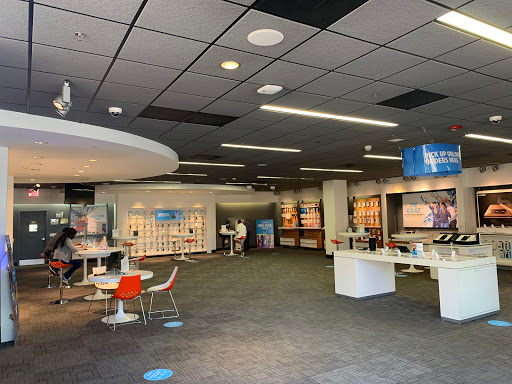 Cell Phone Store «AT&T», reviews and photos, 78982 CA-111 #1a, La Quinta, CA 92253, USA