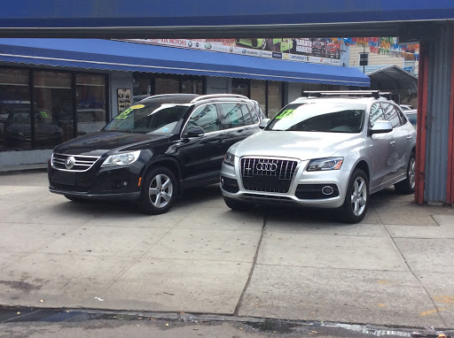 Used Car Dealer «Santiago Auto Mall | Bronx Auto Sales», reviews and photos, 350 E 170th St, Bronx, NY 10456, USA