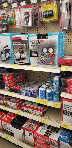 Hardware Store «Harbor Freight Tools», reviews and photos, 1460 Main St, Hamilton, OH 45013, USA