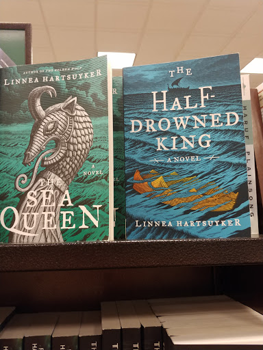 Book Store «Barnes & Noble», reviews and photos, 131 Colonie Center #355, Albany, NY 12205, USA