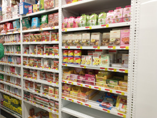 Grocery Store «Patel Brothers», reviews and photos, 830 W Golf Rd, Schaumburg, IL 60194, USA