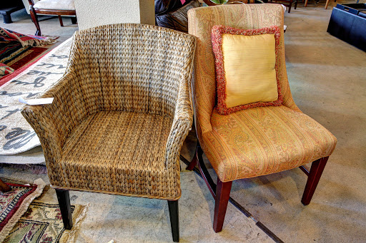 Consignment Shop «Home Consignment Center - Marin/Corte Madera», reviews and photos, 801 Tamalpais Dr, Corte Madera, CA 94925, USA