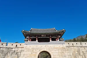 Mungyeongsaejae Open Set image