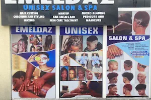 Emeldaz unisex salon and spa image